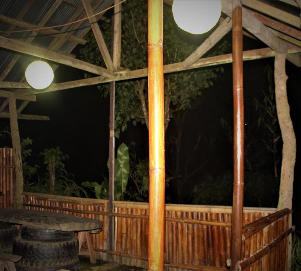Hotel Sunrise Camp à Kintamani Extérieur photo